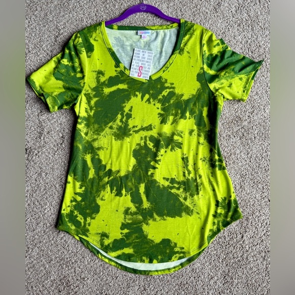 LuLaRoe Iris Yellow and Green Graphic Short Sleeve Top - Picture 1 of 3